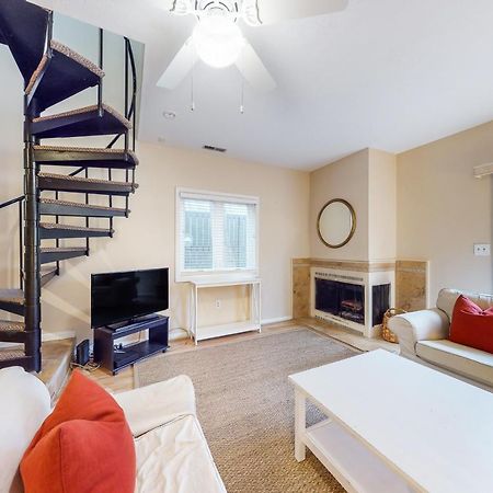 Scarborough Village - 245 Country Club Dr, Unit #608 Рехобот Бич Экстерьер фото